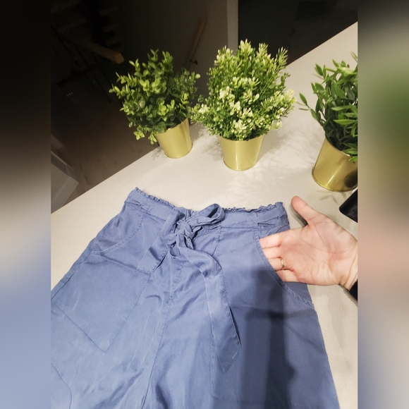 MYSTYLE Short de style cargo bleu clair avec poches latérales - Picture 3 of 6